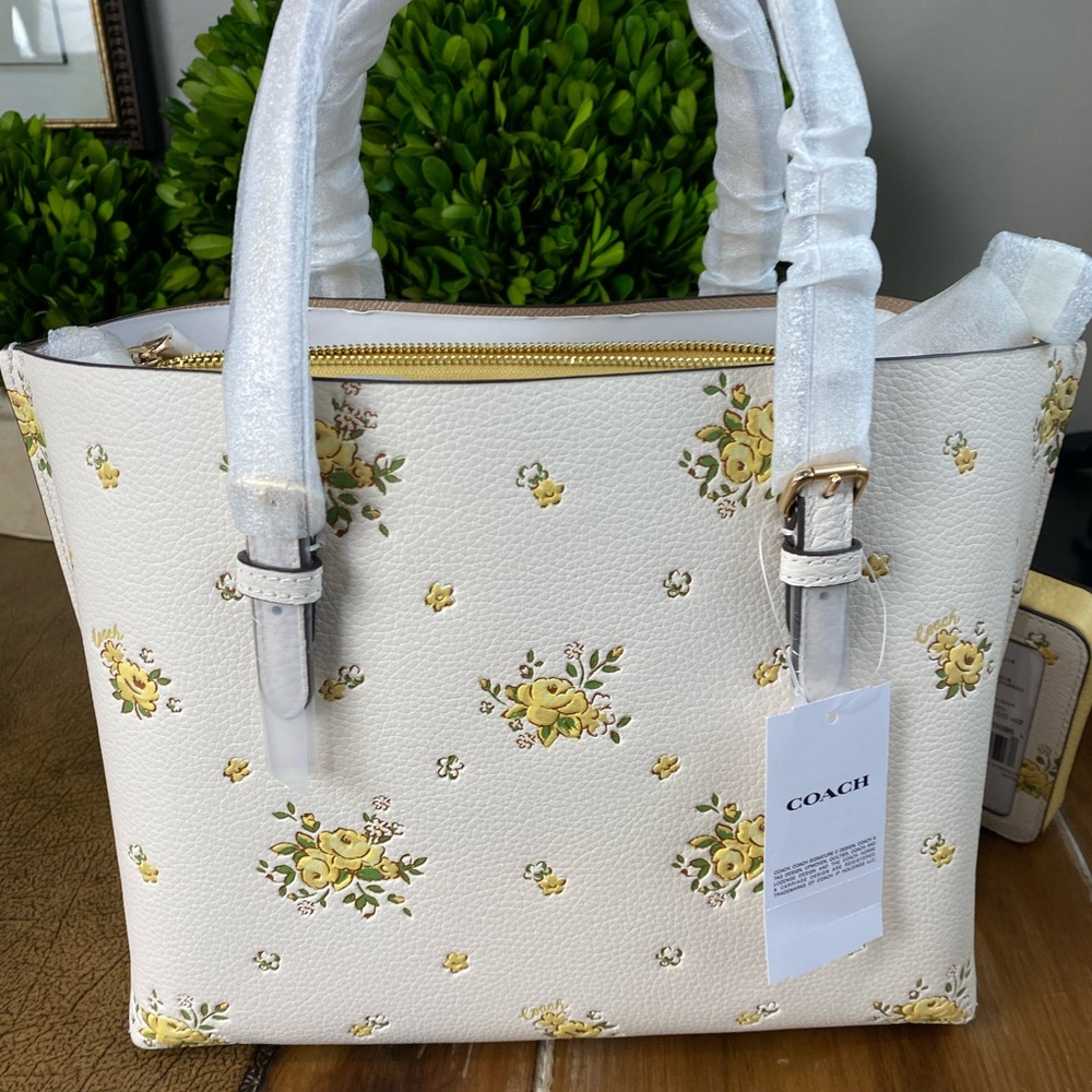 Coach NWT Mollie 25 Flower Pot and Zip Card Holder ID Wallet - Picture 7 of 15